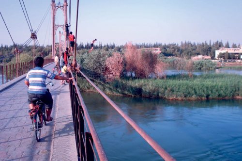 Die Brücke über den Euphrat, die an das Massaker an den Armeniern erinnert. (© Foto: deibler)