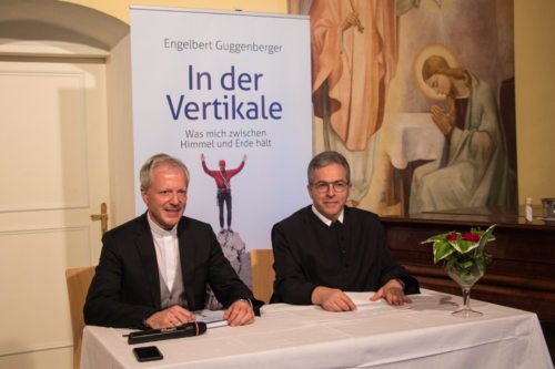 Generalvikar Dr. Engelbert Guggenberger und Bischofsvikar P. Dr. Gerfried Sitar (© Foto: Johannes Lehrbaum)