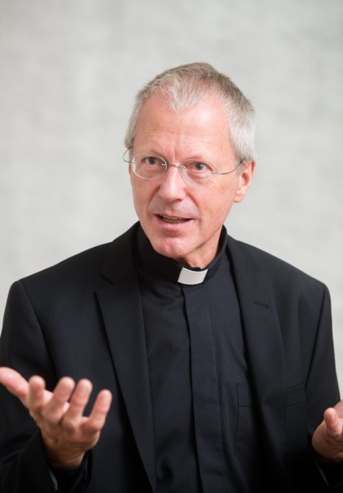 Generalvikar Guggenberger: “Die Kirche war immer global vernetzt.“ (© Foto: pgk/Neumüller)