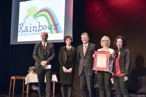 Ulla Nettek und Birgit Weber-Nageler bei der Preisverleihung (© Foto: Bank Austria)