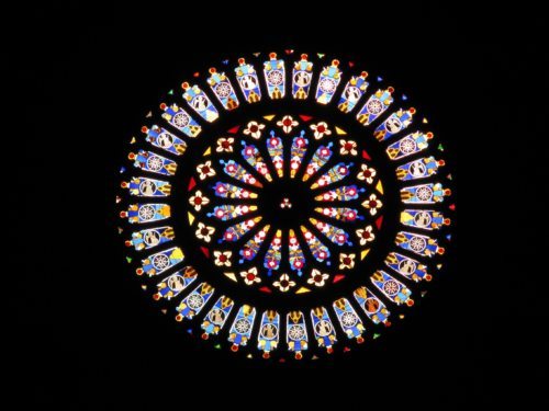 Rosette im Dom von Como (© Foto: Thommy Weiss auf pixelio.de) Rosette im Dom von Como (© Foto: Thommy Weiss auf pixelio.de)