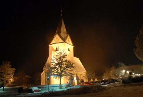 Pfarrkirche Ludmannsdorf/Farna cerkev Bilčovs (© Foto: Reichmann)