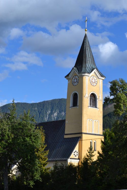 Der zweisprachige Gottesdienst wird am 7. September aus der Pfarrkirche Abtei/Apače übertragen. (© Foto: Pfarre Abtei/Muhrer )