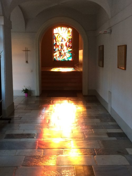 Glasfenster der Kapelle des Grazer Priesterseminars (Priesterseminar / Schöck)