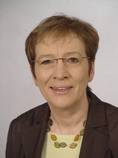 Dr. Anna Hennersperger übernimmt mit 1. September die Leitung des Bischöflichen Seelsorgeamtes. (© Foto: Pressestelle ) Dr. Anna Hennersperger übernimmt mit 1. September die Leitung des Bischöflichen Seelsorgeamtes. (© Foto: Pressestelle )