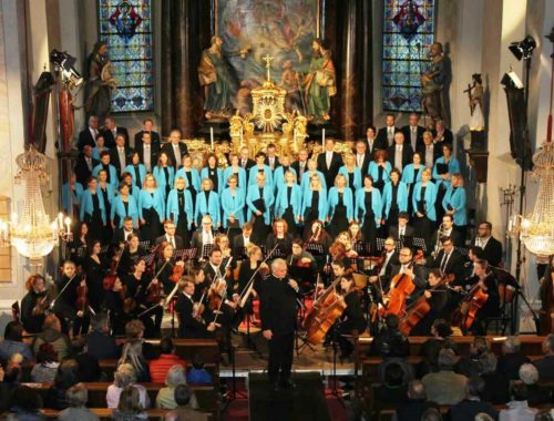 Begrüßung der Konzertbesucher durch Herrn Pfarrer Weyerer (© Foto:  Veranstalter)