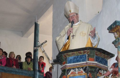 Bischof Dr. Alois Schwarz bei der Predigt (© Foto: Leni Bartolot)