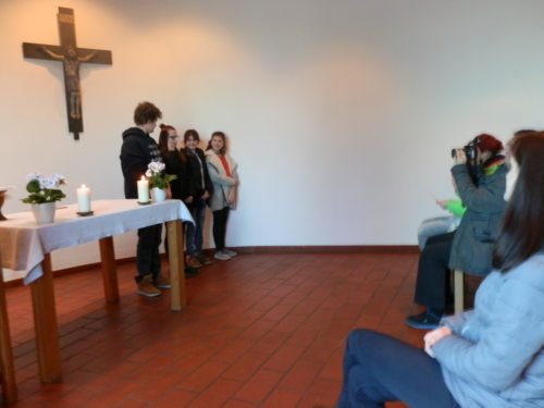 Gottesdienst in Don Bosco (© Foto: Gerda Heger)