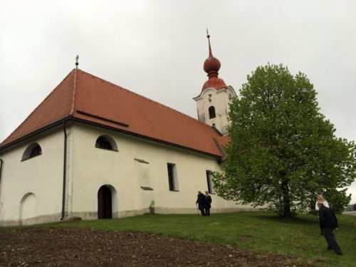 Die Filialkirche St. Ulrich bei Neudenstein. (© Foto: Christiana Potocnik)