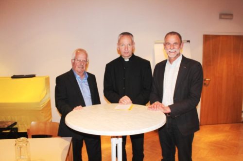 Von links nach rechts: Dr. Helmut Traar, Mag. Herbert Burgstaller und Mag. Marian Schuster (© Foto: ZS)