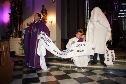 Auferweckung des Lazarus (© Foto: Katholische Jugend)
