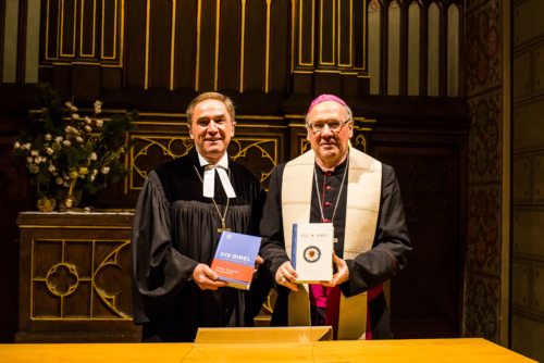 Ökumenischer Auftakt mit Bischof Schwarz und Superintendent Sauer zum Reformationsgedenken in Kärnten  (© Foto: KLZ/Weichselbraun )