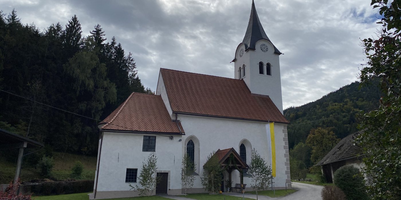 © Foto: Pfarrarchiv Neuhaus- Suha, Filialkirche Bach • Podružna cerkev v Potočah