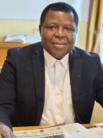 Vikar Geistl. Rat Mag. Dr. Matumona Benoit Nzonzi (© Foto: Pfarre Spittal)