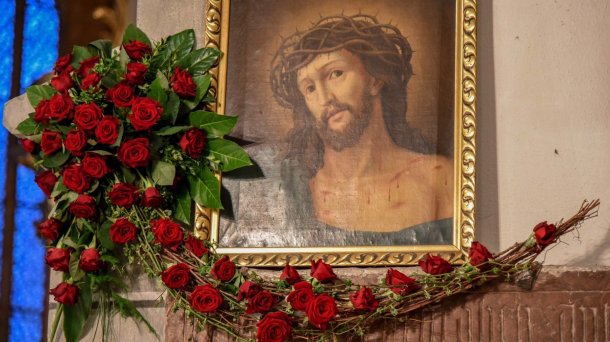 Bild: Heilig-Haupt-Andacht in der Markuskirche