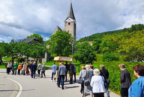 Foto/slika: Pfarrarchiv Neuhaus-Suha