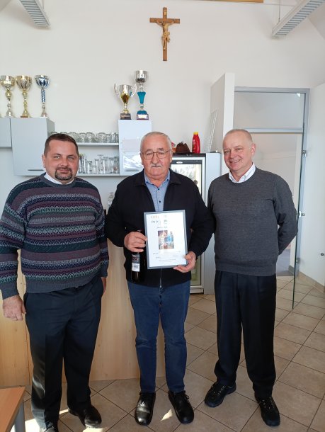 © Foto Walter Tschabuschnig