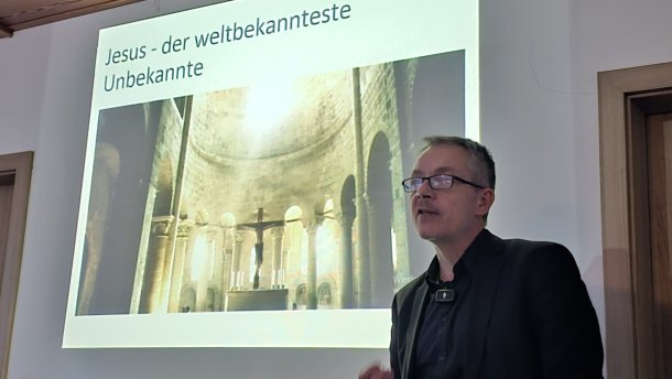 &copy; Foto: J. Mangalath 