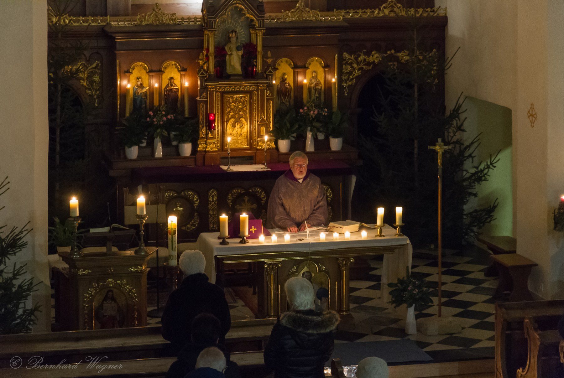mit Rorategottesdienst mit Rorategottesdienst