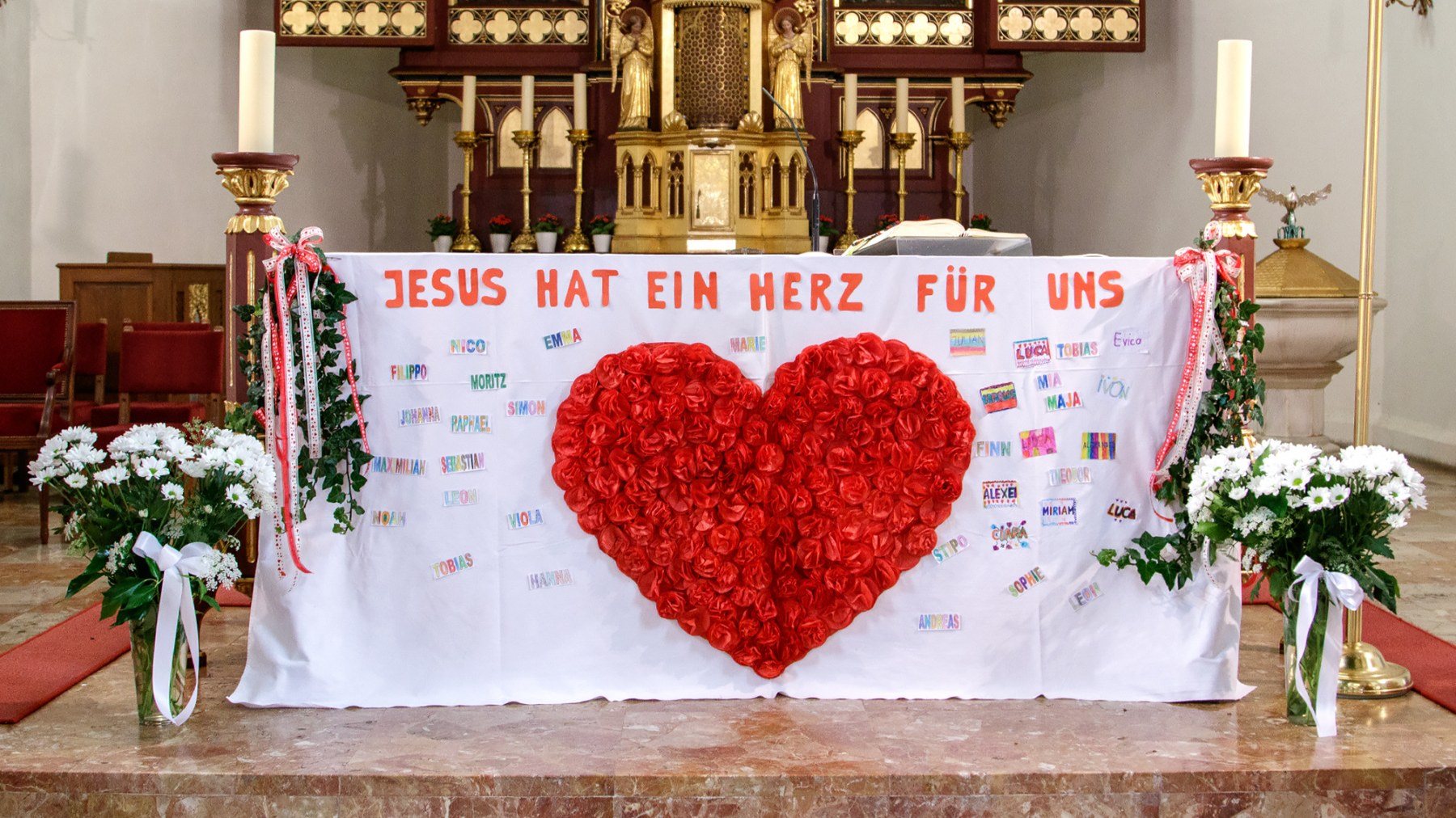 “Jesus hat ein Herz für uns”