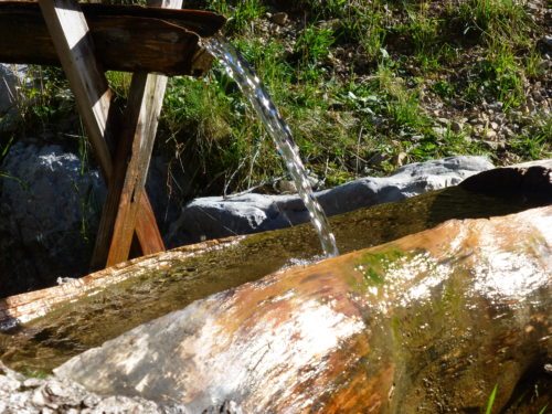 ... die sanfte Musik der singenden Wasser (© Foto: UM)