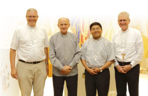 v.l.n.r.: Bernardo Johannes Bahlmann OFM, Antoni Bonifacy Reimann-Panic OFM, Jorge Herbas Balderrama OFM, Leonardo Ulrich Steiner OFM (© Foto: Haab) v.l.n.r.: Bernardo Johannes Bahlmann OFM, Antoni Bonifacy Reimann-Panic OFM, Jorge Herbas Balderrama OFM, Leonardo Ulrich Steiner OFM (© Foto: Haab)