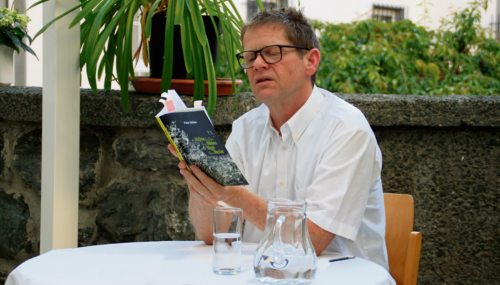 Peter Deibler bei der Autorenlesung im Klagenfurter Diözesanhaus