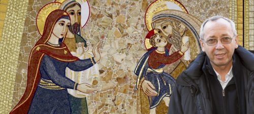P. Marko Rupnik SJ vor einem von ihm gestalteten Mosaik zur “Darstellung des Herrn“ (Kapelle im Heim für alte und kranke Jesuiten, Rom) (© Foto: Luciano Zarecchia; Haab) P. Marko Rupnik SJ vor einem von ihm gestalteten Mosaik zur “Darstellung des Herrn“ (Kapelle im Heim für alte und kranke Jesuiten, Rom) (© Foto: Luciano Zarecchia; Haab)