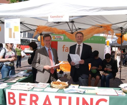 Holen Sie sich Ihr Familien-Steuergeld zurück! (© Foto: Kattnig)