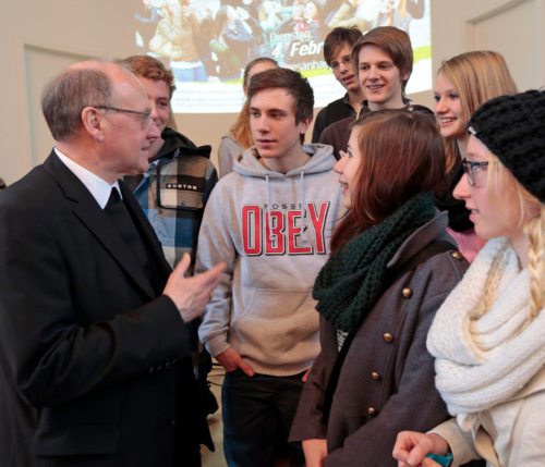 Mit Diözesanbischof Alois Schwarz ins Gespräch zu kommen. Auf der Familienmesse vom 17. bis 19. November in Klagenfurt. (© Foto: Foto: Pressestelle/Eggenberger) Mit Diözesanbischof Alois Schwarz ins Gespräch zu kommen. Auf der Familienmesse vom 17. bis 19. November in Klagenfurt. (© Foto: Foto: Pressestelle/Eggenberger)