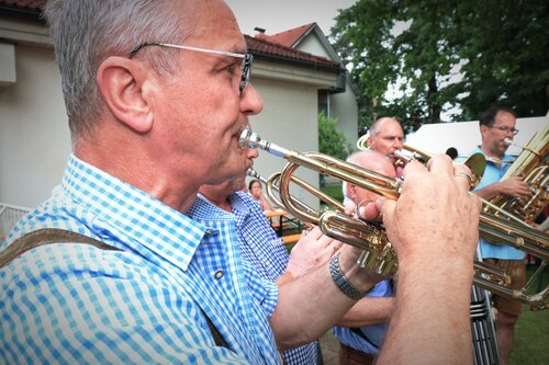 Die Post- und Telekommusik Kärnten machte ihre Aufwartung (Foto: PAss. Peter Artl) Die Post- und Telekommusik Kärnten machte ihre Aufwartung (Foto: PAss. Peter Artl)