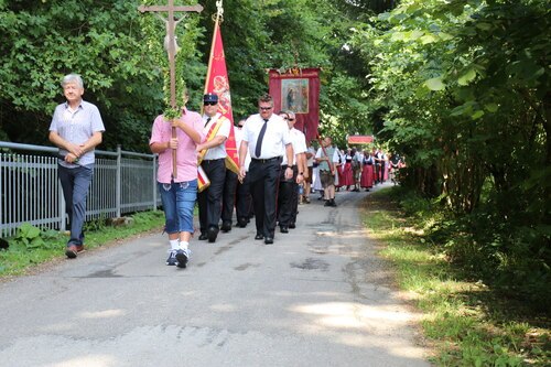 Feierliche Prozession durch St. Ulrich (Foto: PAss. Peter Artl) Feierliche Prozession durch St. Ulrich (Foto: PAss. Peter Artl)