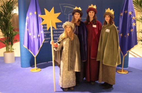 Elsia,Anna,Maya und Mira Häfele (© Foto: W.Reichelt) Elsia,Anna,Maya und Mira Häfele (© Foto: W.Reichelt)