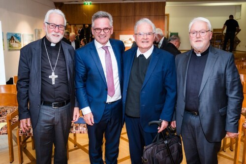 Škof Jože Marketz, Andreas Scherwitzel, Jože Kopeinig in Jože Valeško (Stefan Reichmann)