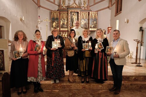 Nach Jahrzehnten gibt es wieder eine Gemeinschaft des 3. Ordens des heiligen Franziskus in Villach. Am 21. April 2026 begann im Rahmen einer feierlichen heiligen Messe ihr Noviziat. - Foto: @ Ferdinand Dreger