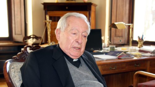 Bischofsvikar Dr. Olaf Colerus-Geldern reflektiert über Sinn & Schönheit (© Foto: foto: fotomax) Bischofsvikar Dr. Olaf Colerus-Geldern reflektiert über Sinn & Schönheit (© Foto: foto: fotomax)