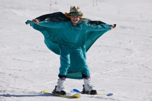 Und los geht’s: 6.700 Sternsinger/innen starten ihren Marathon der Nächstenliebe durch ganz Kärnten (© Foto: Pete Ionian) Und los geht’s: 6.700 Sternsinger/innen starten ihren Marathon der Nächstenliebe durch ganz Kärnten (© Foto: Pete Ionian)