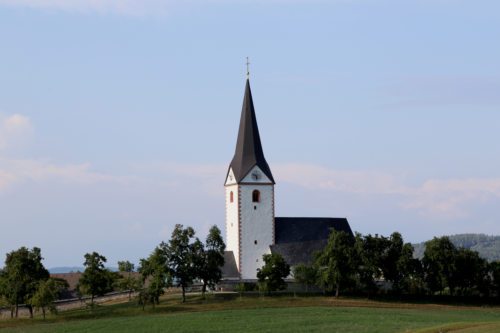 Pfarrkirche St. Margareten im Ros./farna cerkev 
