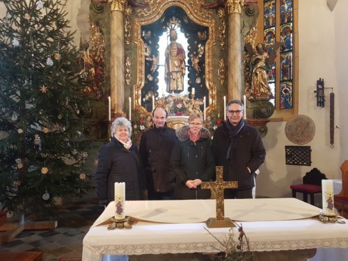 Besuch der Legion Mariens • Obisk Marijine legije (Pfarrarchiv Neuhaus-Suha)