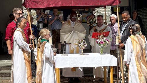 Die Heiligste Eucharistie (© Foto: PAss. Feldkirchen Peter Artl )