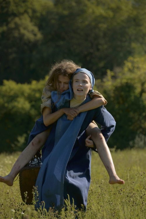 Marie und Schwester Marguerite (Ariana Rivoire und Isabelle Carré) (© Foto: Filmladen Filmverleih)