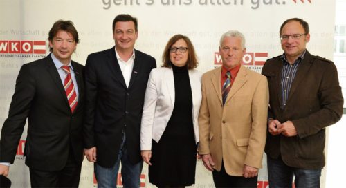 Die Verhandler Gstättner & Mandl (WK), Brandhuber & Granegger (ÖGB), Pucker (AK) (© Foto: wkk) Die Verhandler Gstättner & Mandl (WK), Brandhuber & Granegger (ÖGB), Pucker (AK) (© Foto: wkk)
