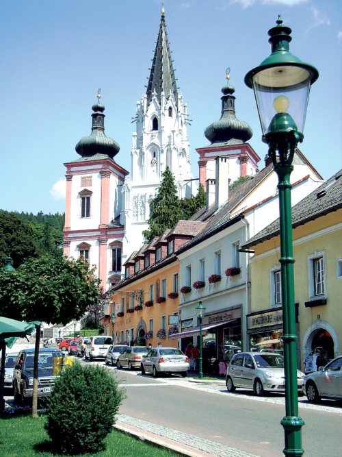Wo Gläubige Hoffnung schöpfen und Trost finden:Mariazell (© Foto: I. Jakl) Wo Gläubige Hoffnung schöpfen und Trost finden:Mariazell (© Foto: I. Jakl)