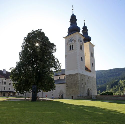 Die imposante Domkirche ist Ziel vieler Pilger. Foto: Eggenberger