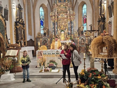 Bild zum Eintrag 'ERNTEDANK in der Pfarre St. Stefan an der Gail'