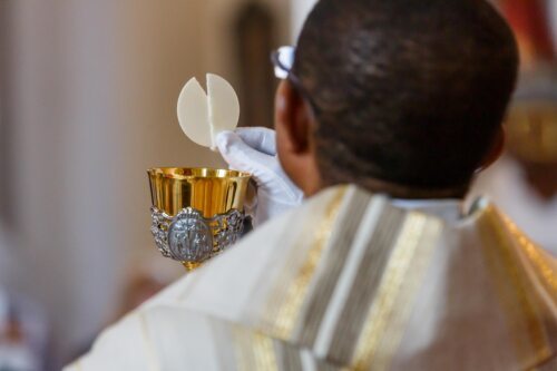 Leib und Blut Jesu<br />
Foto: Anton Wieser