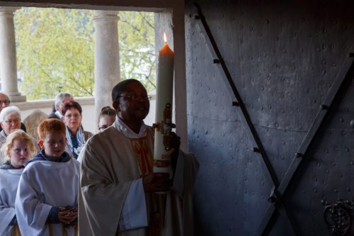 lumen christi<br />
Foto: Anton Wieser lumen christi<br />
Foto: Anton Wieser