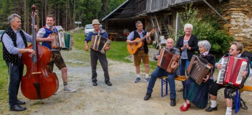 Gastmusikanten vom Zammelsberg<br />
Foto: Anton Wieser