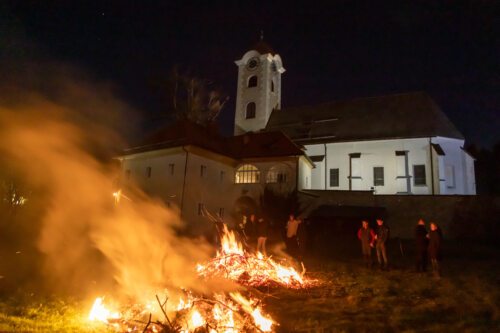 Osterfeuer<br />
Foto: Anton Wieser