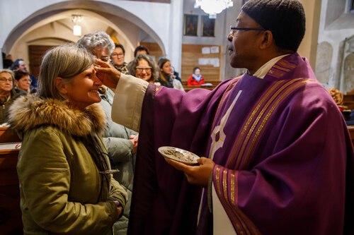 Bildunterschrift (Bildrechte sind zwingend anzugeben!)